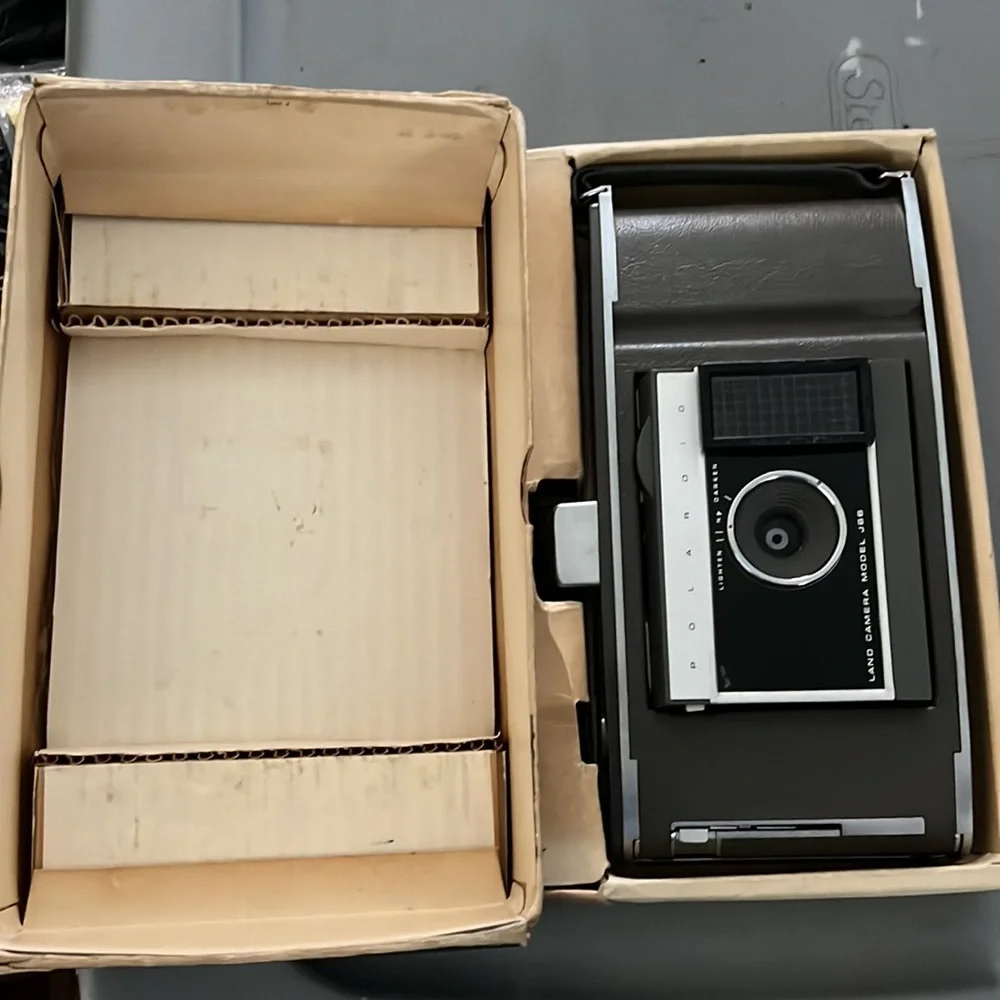 Vintage Polaroid Electric Eye Camera J66 in original box